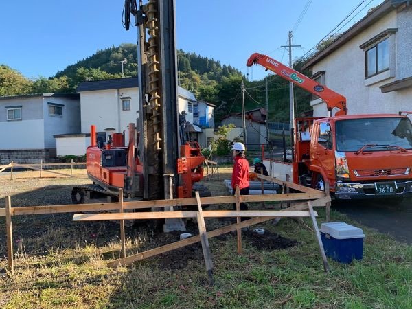 基礎工事中です